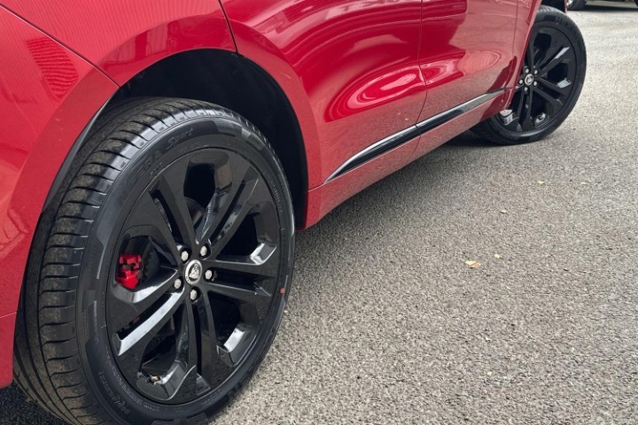 2023 (23) JAGUAR F-PACE 2.0 D200 R-Dynamic HSE Black 5dr Auto AWD 5720211
