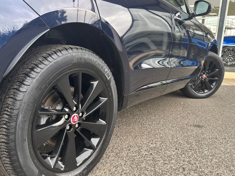 2022 (72) JAGUAR F-PACE 2.0 D200 R-Dynamic Black 5dr Auto AWD 5722790