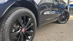 2022 (72) JAGUAR F-PACE 2.0 D200 R-Dynamic Black 5dr Auto AWD 5722790
