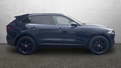2022 (72) JAGUAR F-PACE 2.0 D200 R-Dynamic Black 5dr Auto AWD 5722745