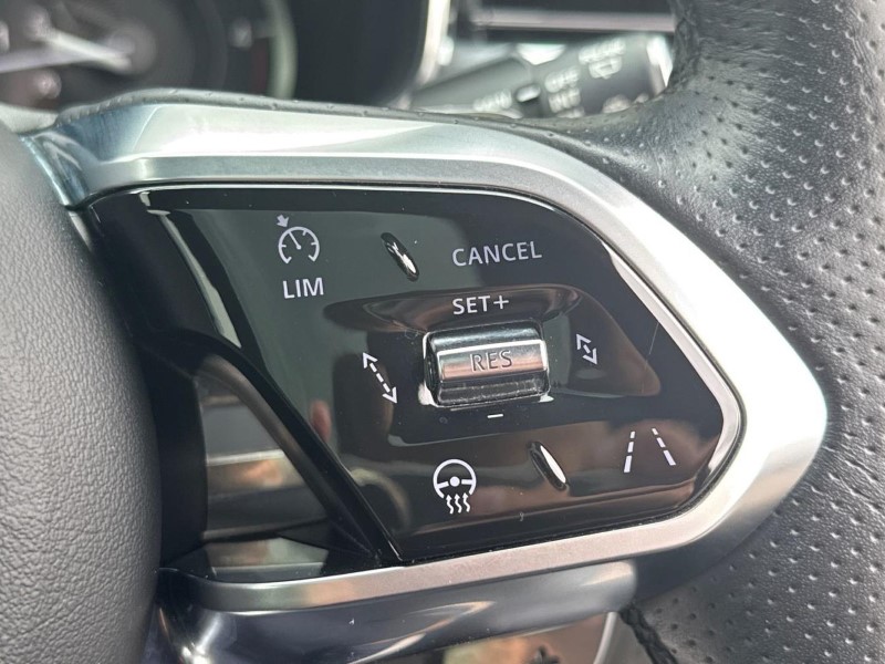2022 (72) JAGUAR F-PACE 2.0 D200 R-Dynamic Black 5dr Auto AWD 5722769