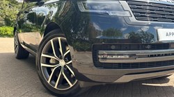 2025 (25) LAND ROVER RANGE ROVER 3.0 P460e SE 4dr Auto 5707396