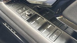 2020 (70) LAND ROVER RANGE ROVER EVOQUE 2.0 P200 R-Dynamic SE 5dr Auto 5717373