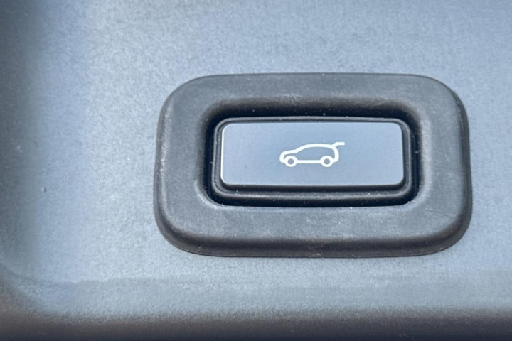 2020 (70) LAND ROVER RANGE ROVER EVOQUE 2.0 P200 R-Dynamic SE 5dr Auto 5717391