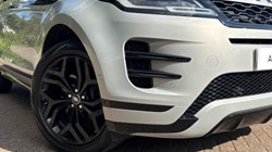 2020 (70) LAND ROVER RANGE ROVER EVOQUE 2.0 P200 R-Dynamic SE 5dr Auto 5717393