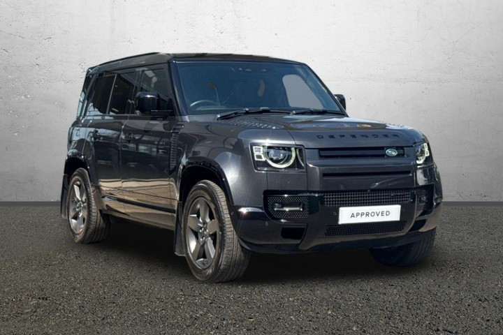 2023 (23) LAND ROVER DEFENDER 3.0 D300 X-Dynamic HSE 110 5dr Auto [7 Seat]