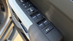 2021 (21) LAND ROVER DEFENDER 3.0 D250 XS Edition 110 5dr Auto 5710831
