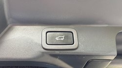 2020 (70) LAND ROVER RANGE ROVER SPORT 5.0 P575 S/C SVR 5dr Auto 5714816