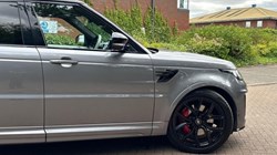 2020 (70) LAND ROVER RANGE ROVER SPORT 5.0 P575 S/C SVR 5dr Auto 5714825