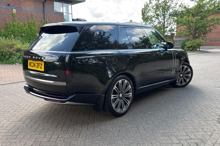 2024 (24) LAND ROVER RANGE ROVER 3.0 D350 HSE 4dr Auto 5716939