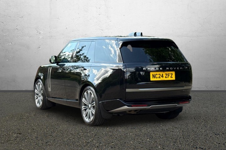 2024 (24) LAND ROVER RANGE ROVER 3.0 D350 HSE 4dr Auto 5716887