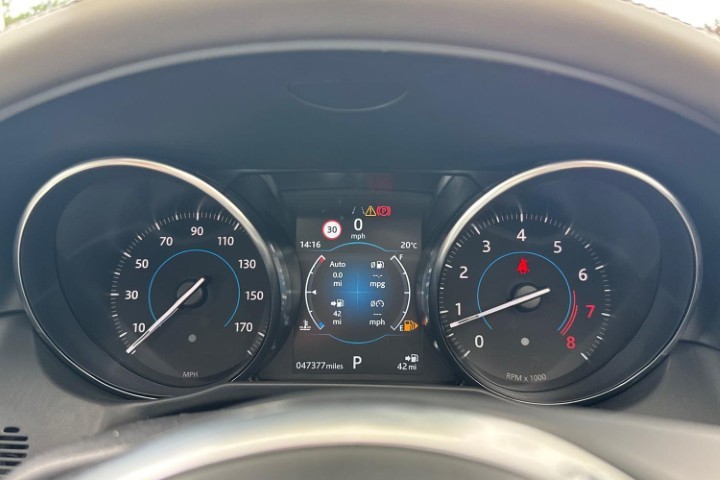 2020 (20) JAGUAR XF 2.0i Portfolio 5dr Auto 5789009