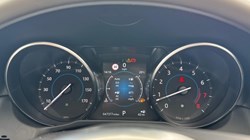 2020 (20) JAGUAR XF 2.0i Portfolio 5dr Auto 5789009