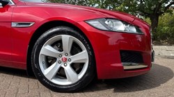 2020 (20) JAGUAR XF 2.0i Portfolio 5dr Auto 5789033