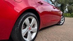 2020 (20) JAGUAR XF 2.0i Portfolio 5dr Auto 5789039