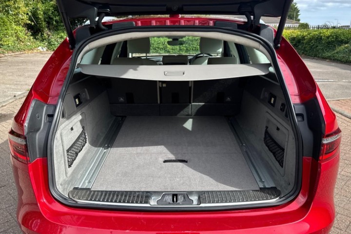 2020 (20) JAGUAR XF 2.0i Portfolio 5dr Auto 5789003