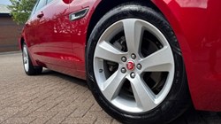 2020 (20) JAGUAR XF 2.0i Portfolio 5dr Auto 5789035