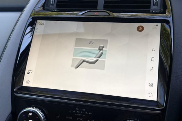 2023 (23) JAGUAR E-PACE 1.5 P300e R-Dynamic SE 5dr Auto 5742098
