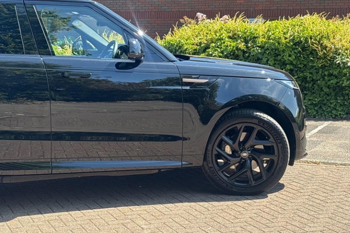 2025 (75) LAND ROVER RANGE ROVER SPORT 3.0 P460e Dynamic SE 5dr Auto 5731266