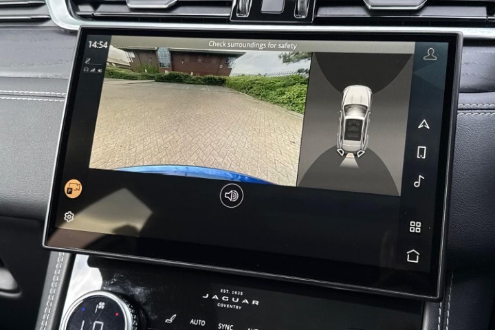 2023 (23) JAGUAR F-PACE 2.0 D200 R-Dynamic Black 5dr Auto AWD 5778524