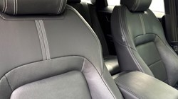 2023 (23) JAGUAR F-PACE 2.0 D200 R-Dynamic Black 5dr Auto AWD 5778538