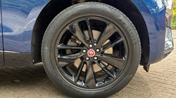 2023 (23) JAGUAR F-PACE 2.0 D200 R-Dynamic Black 5dr Auto AWD 5778520