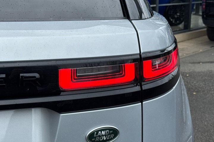 2022 (22) LAND ROVER RANGE ROVER VELAR 2.0 D200 Edition 5dr Auto 5763226