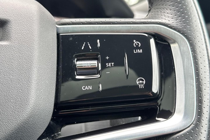 2022 (22) LAND ROVER RANGE ROVER VELAR 2.0 D200 Edition 5dr Auto 5763208