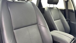2023 (23) LAND ROVER RANGE ROVER VELAR 2.0 D200 MHEV S 5dr Auto 5760907