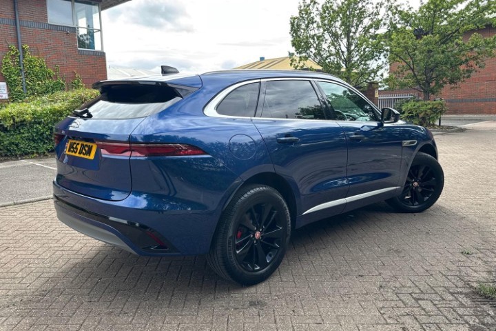 2022 (72) JAGUAR F-PACE 2.0 D200 R-Dynamic SE 5dr Auto AWD 5778512