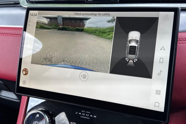 2022 (72) JAGUAR F-PACE 2.0 D200 R-Dynamic SE 5dr Auto AWD 5778471
