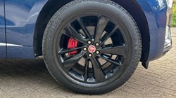 2022 (72) JAGUAR F-PACE 2.0 D200 R-Dynamic SE 5dr Auto AWD 5778467