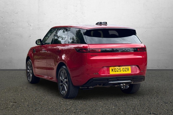2025 (25) LAND ROVER RANGE ROVER SPORT 3.0 D300 Dynamic SE 5dr Auto