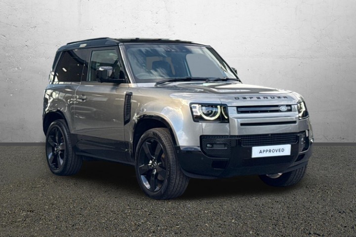 2025 (25) LAND ROVER DEFENDER 3.0 D250 X-Dynamic HSE 90 3dr Auto