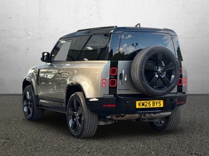 2025 (25) LAND ROVER DEFENDER 3.0 D250 X-Dynamic HSE 90 3dr Auto