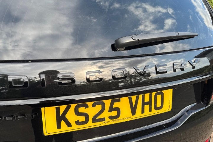 2025 (25) LAND ROVER DISCOVERY SPORT 2.0 D200 Dynamic HSE 5dr Auto [7 Seat] 5755460