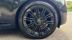 2024 (24) LAND ROVER RANGE ROVER 3.0 D300 SE 4dr Auto 5754108