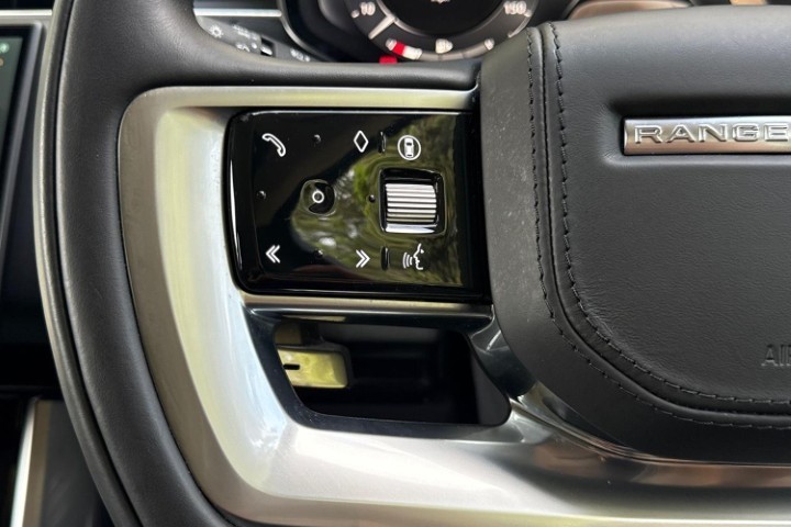 2024 (24) LAND ROVER RANGE ROVER 3.0 D300 SE 4dr Auto 5754128