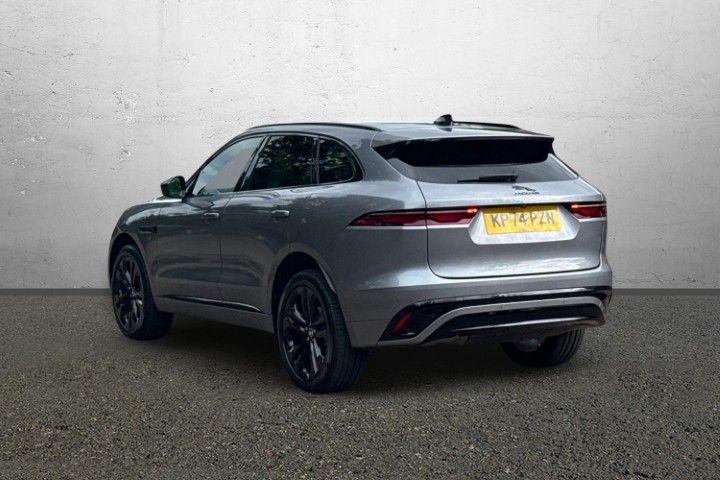 2024 (24) JAGUAR F-PACE 2.0 D200 R-Dynamic HSE Black 5dr Auto AWD
