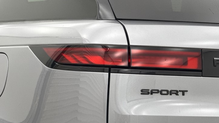2025 (25) LAND ROVER RANGE ROVER SPORT 3.0 P460e Dynamic SE 5dr Auto 5757492