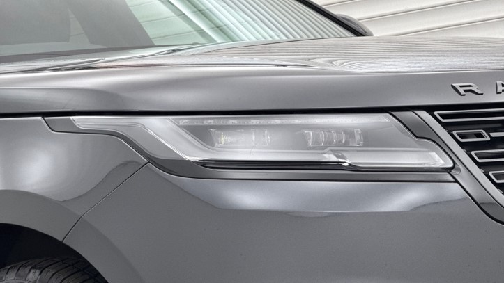2025 (25) LAND ROVER RANGE ROVER VELAR 2.0 D200 MHEV Dynamic SE 5dr Auto 5757627