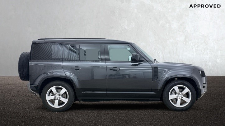 2025 (25) LAND ROVER DEFENDER 2.0 P300e X-Dynamic SE 110 5dr Auto 5756985