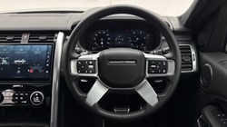2024 (74) LAND ROVER DISCOVERY 3.0 D350 Metropolitan Edition 5dr Auto 5766862