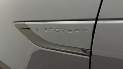 2024 (74) LAND ROVER DISCOVERY 3.0 D350 Metropolitan Edition 5dr Auto 5766867