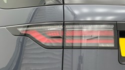 2024 (74) LAND ROVER DISCOVERY 3.0 D350 Metropolitan Edition 5dr Auto 5766866
