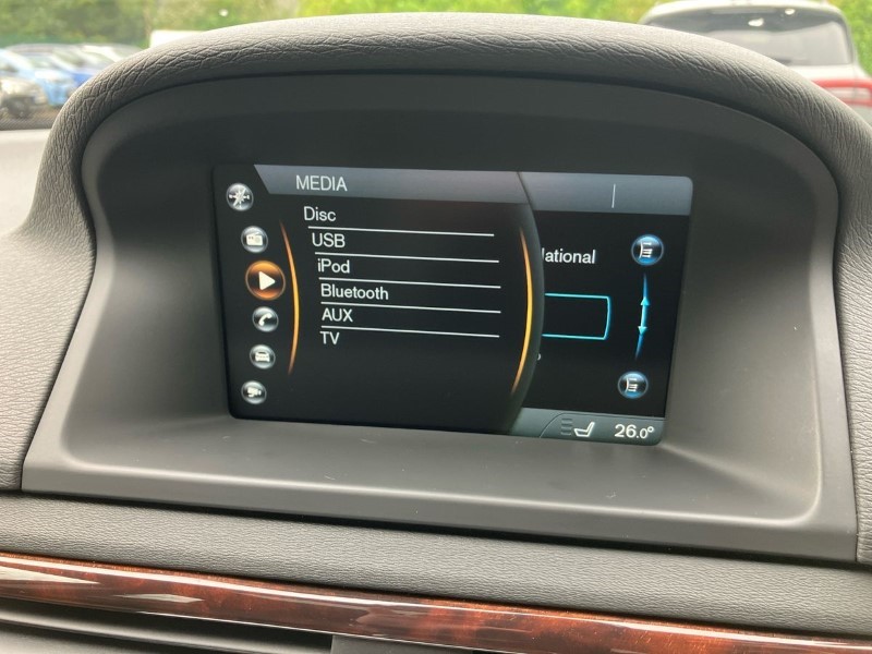 2014 (14) VOLVO XC70 D4 [181] SE Lux 5dr AWD Geartronic 3449277