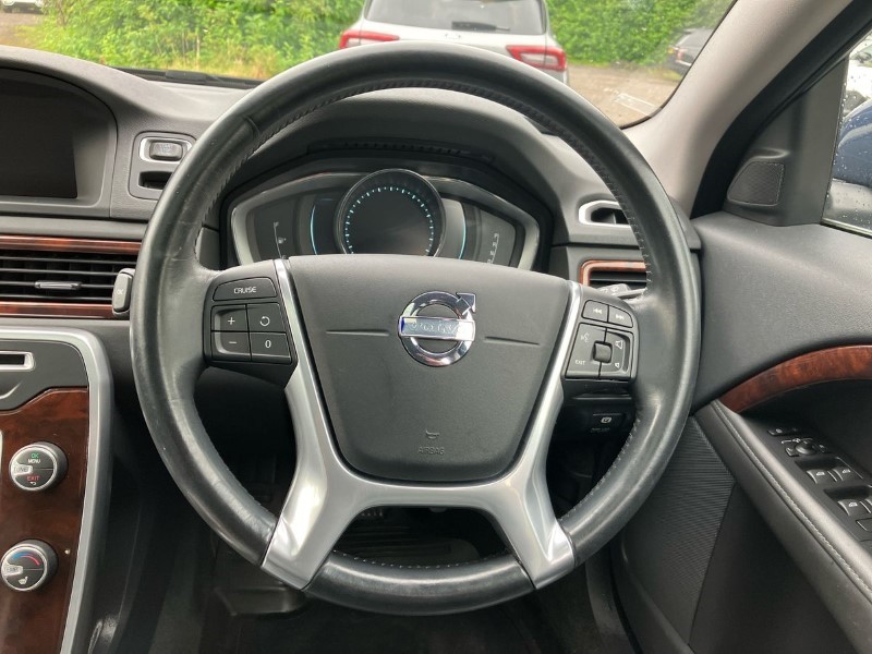 2014 (14) VOLVO XC70 D4 [181] SE Lux 5dr AWD Geartronic 3449273