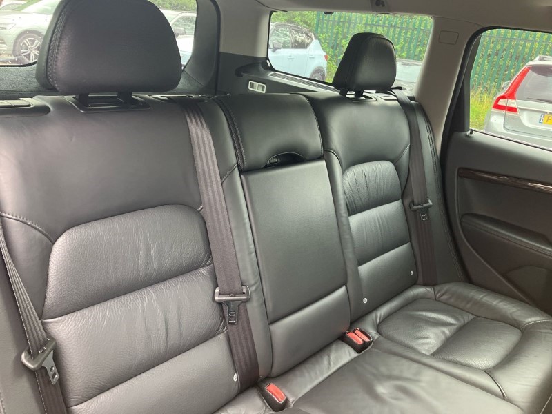 2014 (14) VOLVO XC70 D4 [181] SE Lux 5dr AWD Geartronic 3449286