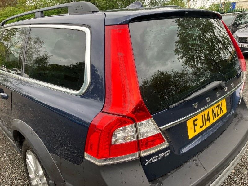 2014 (14) VOLVO XC70 D4 [181] SE Lux 5dr AWD Geartronic 3449296