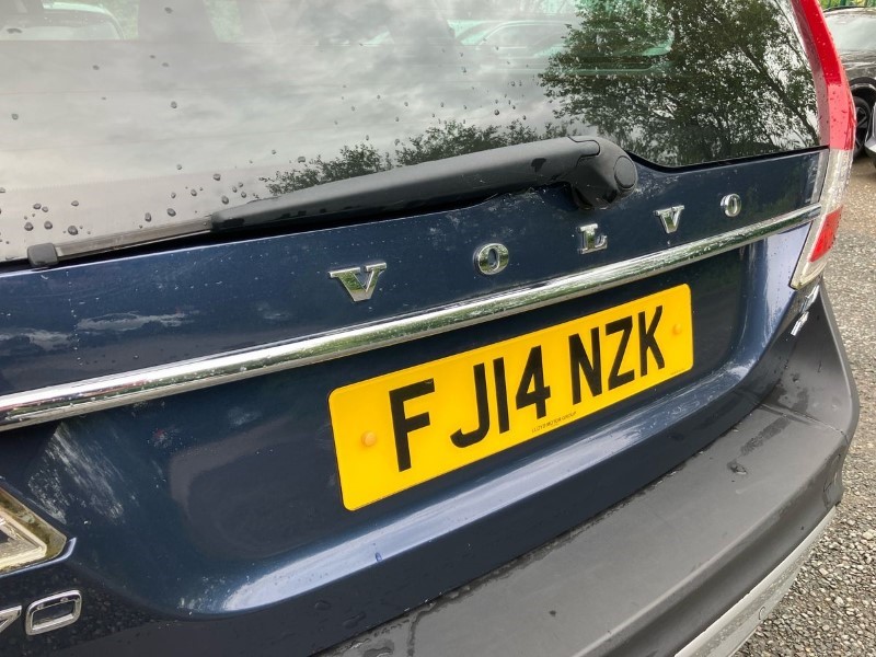 2014 (14) VOLVO XC70 D4 [181] SE Lux 5dr AWD Geartronic 3449298